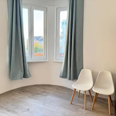 My Place In - Center - 2 Bedrooms - Self Check-in * Sofia
