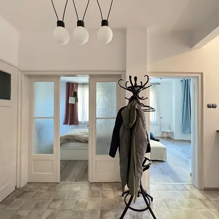 My Place In - Center - 2 Bedrooms - Self Check-in Apartment *